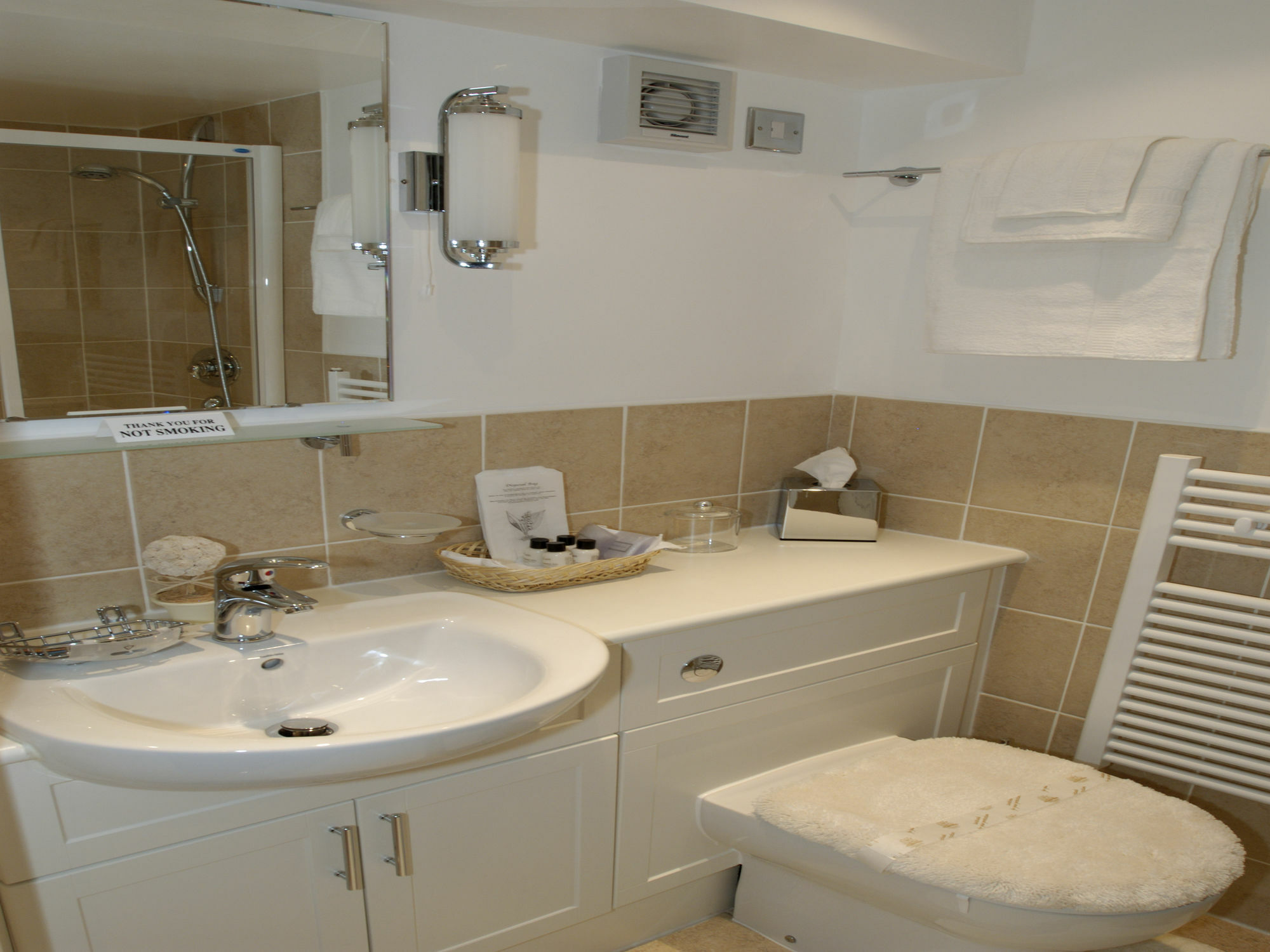 Thorpe Cottage Country Guest House Ashbourne  Esterno foto